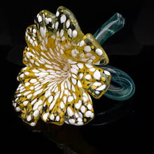 Load image into Gallery viewer, Glass Flower
