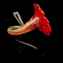 Load image into Gallery viewer, Glass Flower (Copy)
