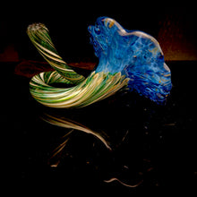 Load image into Gallery viewer, Glass Flower
