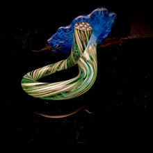 Load image into Gallery viewer, Glass Flower

