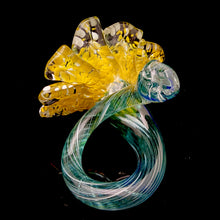 Load image into Gallery viewer, Glass Flower
